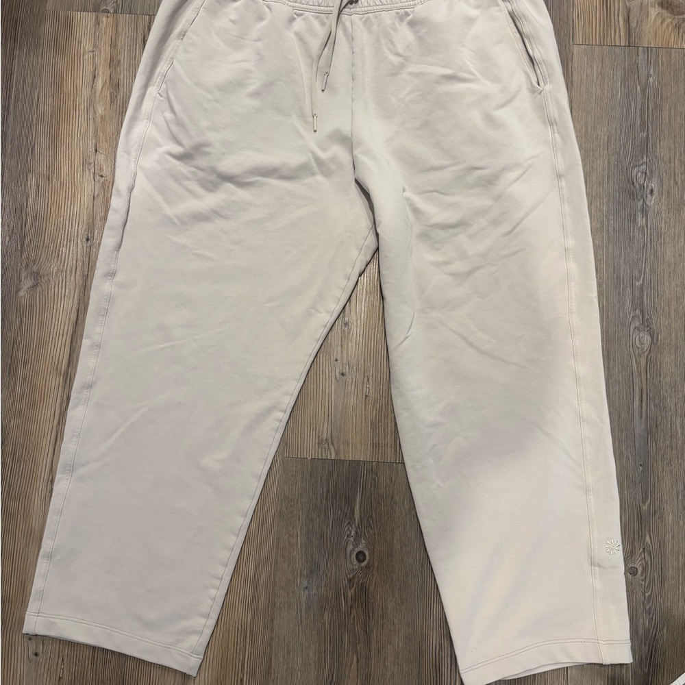 Athleta Salutation/Cozy Style Sweatpants — Women’s XL, 26” Inseam, Soft Beige